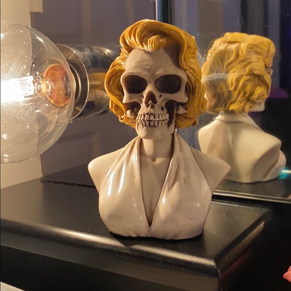 Rare Vintage 2008 Marilyn Monroe Skull Figurine - Picture 4 of 6
